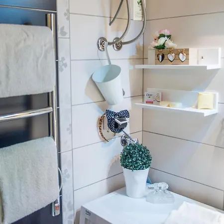 Luxe Living In * 莫斯塔尔