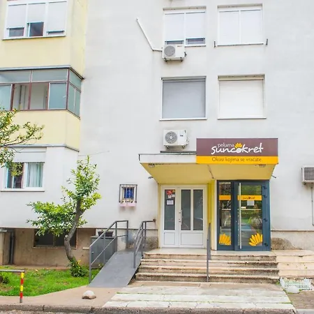 Luxe Living In * Μόσταρ