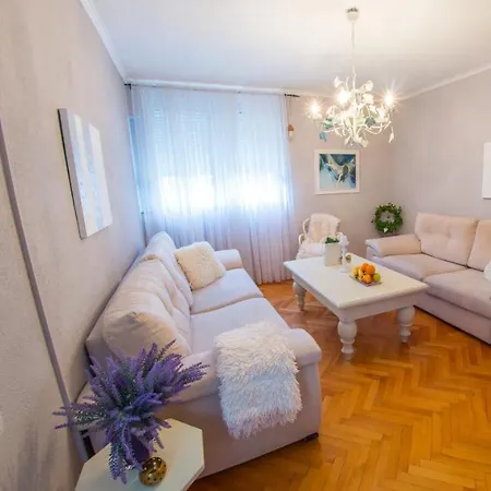 Luxe Living In * Mostar