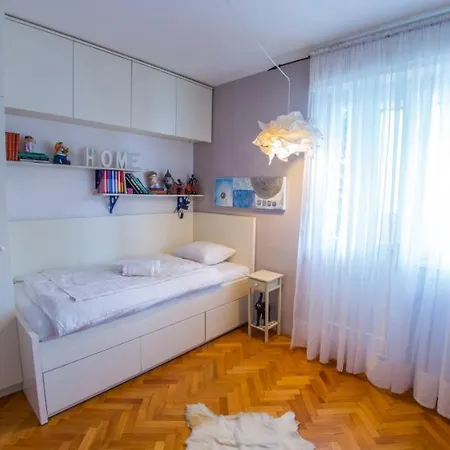 Apartament Luxe Living In