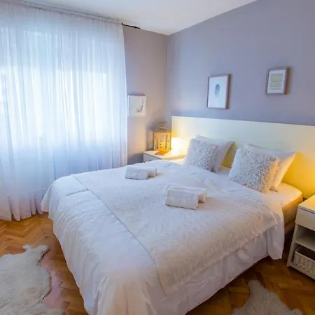 Διαμέρισμα Luxe Living In Μόσταρ
